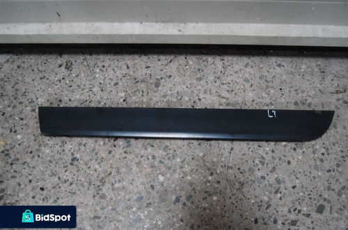 LISTAW DRZWI LEWY TYŁ 8E0853969 AUDI A4 B6 SEDAN KOMBI