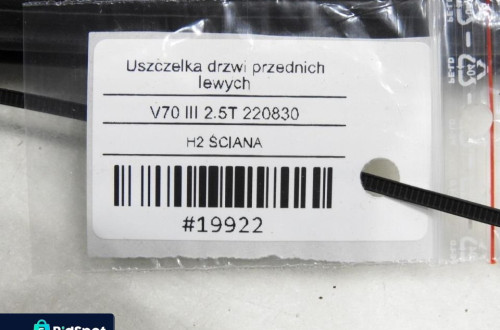 USZCZELKA DRZWI LEWY PRZÓD VOLVO V70 III
