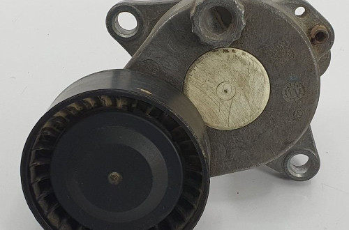 ROLKA NAPINACZ PASKA MERCEDES GLK X204 A6512001370