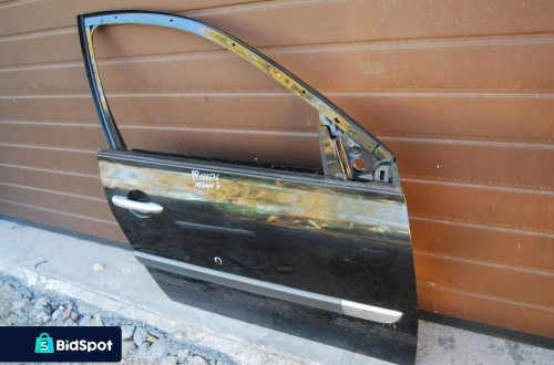 DRZWI PRAWY PRZÓD RENAULT MEGANE II NV676 ORYGINAŁ