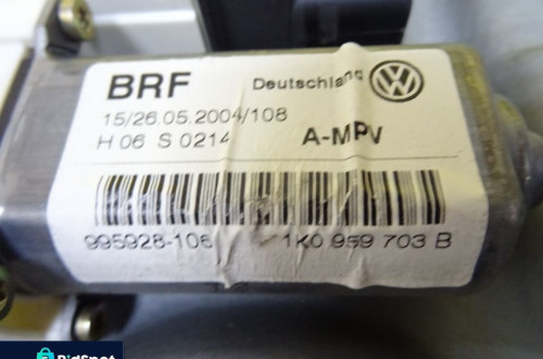 PODNOŚNIK SZYB LEWY TYŁ VW TOURAN MECHANIZM ELEKTRYCZNY NR195
