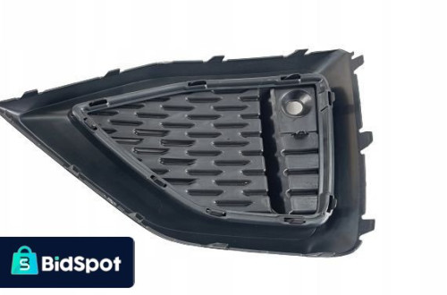 AUDI Q2 LIFT KRATKA ZDERZAKA LEWA 81A807681R