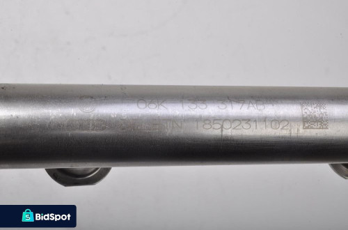 LEON III 2.0 LIFT LISTWA WTRYSKOWA 06K133317AB