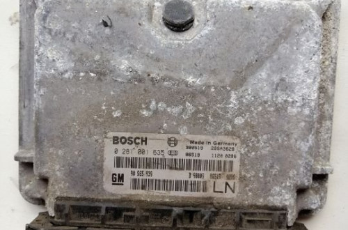 STEROWNIK SILNIKA OPEL 90565939 0281001635 BOSCH