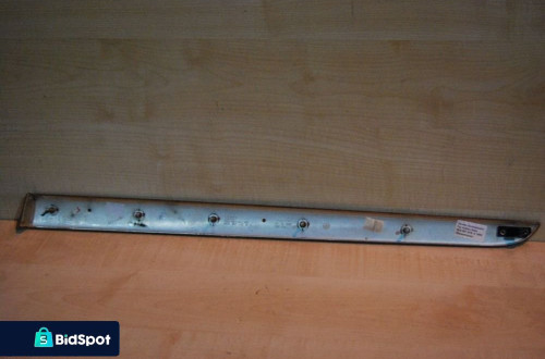 LISTWA DEKOR LEWY TYŁ 8E0867419 AUDI A4 B6 B7 CZARNY/ SREBRNY