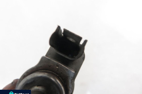 WTRYSKIWACZ BMW E93 325 I 7589048