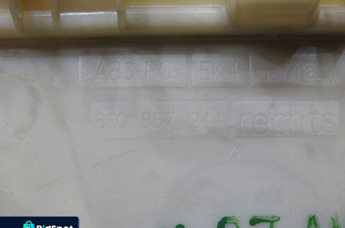 OSŁONA SŁUPKA PRAWA AUDI A4 B7