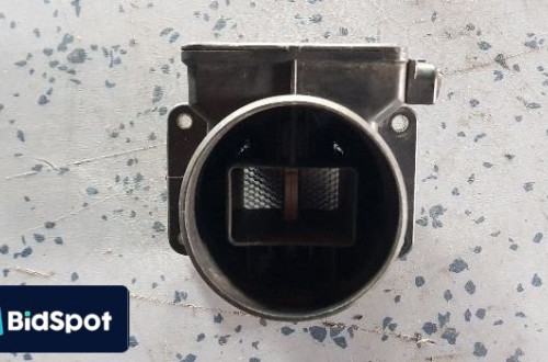 MITSUBISHI CARISMA 1.8 GDI PRZEPŁYWOMIERZ POWIETRZA E5T08271 481