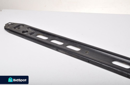 VOLVO S60 II V60 D4 DOLNA BELKA CHŁODNIC 31368100