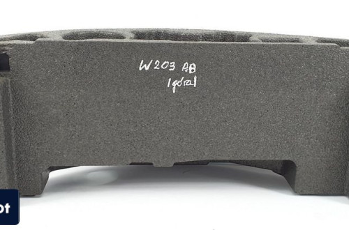 PIANKA WKŁAD BAGAŻNIKA MERCEDES W203 A2038991214