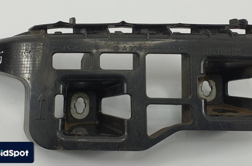 ŚLIZG ZDERZAKA LEWY TYŁ MERCEDES GLK X204