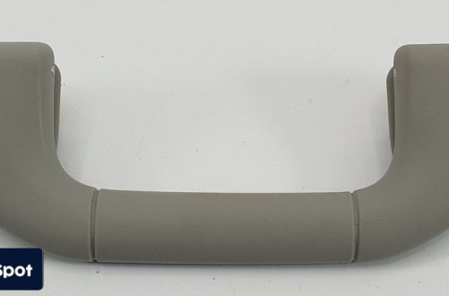 RĄCZKA UCHWYT PODSUFITKI PRZÓD MERCEDES GLK X204