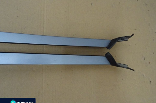 LISTWA SZYBY CZOŁOWEJ OPEL SIGNUM 03-05 LAK:Z163 NR27