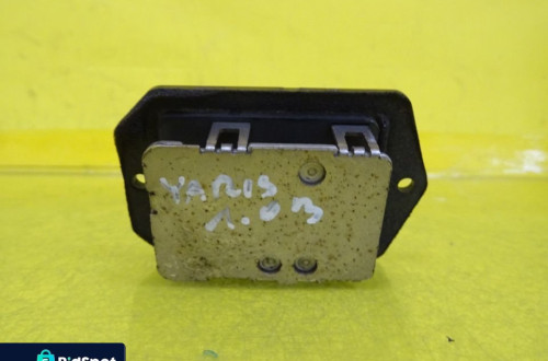 REZYSTOR DMUCHAWY TOYOTA YARIS I NR44