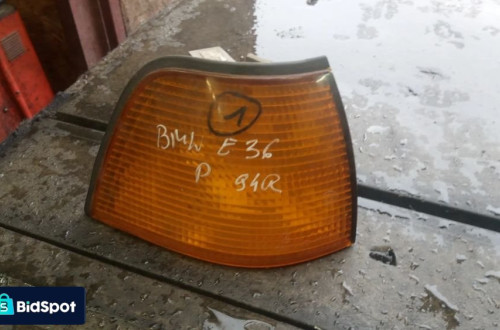 bmw 36 3 kierunkowaska migacz przod przedni prawy 1387044