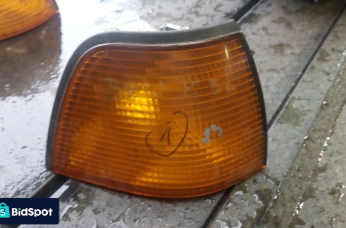 bmw 36 3 kierunkowaska migacz przod przedni prawy 1387044