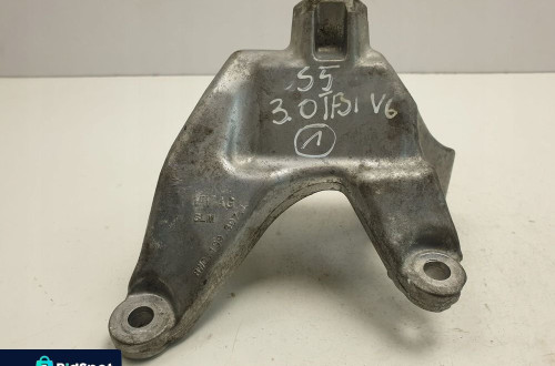 Audi A5 S5 3.0 TFSI ŁAPA SILNIKA 8W0199307L