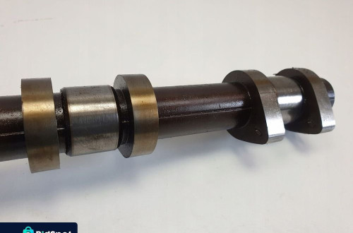 Subaru Legacy IV 3.0 H6 WAŁEK ROZRZĄDU wydechowy