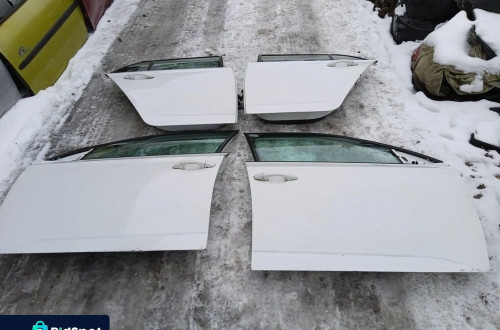 DRZWI TYLNE PRAWE SKODA FABIA III KOMBI KOD KOLORU LF9E