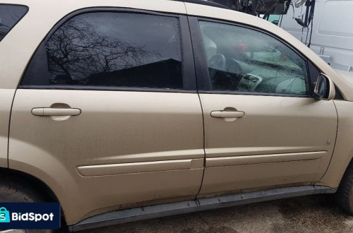 CHEVROLET EQUINOX 05-09 DRZWI PRAWY PRZÓD
