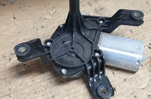 SILNICZEK WYCIERACZKI TYŁ OPEL ZAFIRA B nr 53025212