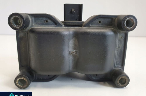 Fiesta MK7 VII 1.6 16V CEWKA ZAPŁONOWA 0221503485