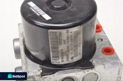 VOLVO S60 II V60 2.4 D5  POMPA ABS 31273882