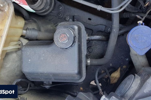 PEUGEOT 407 1.6 HDI ZBIORNICZEK WSPOMAGANIA