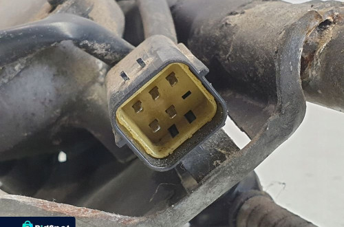 Land Rover Freelander MECHANIZM WYCIERACZEK