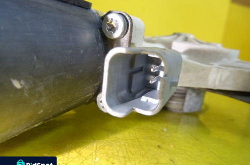 PODNOŚNIK SZYB PRAWY PRZÓD NISSAN MICRA K12 HB3D MECHANIZM ELEKTRYCZNY NR877