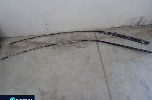 LISTWY DACHOWE LISTWA PRAWA MERCEDES W169 A-KLASA NR139