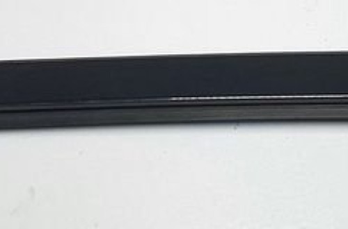 LISTWA SZYBY CZOŁOWEJ PRAWA MERCEDES GLK X204