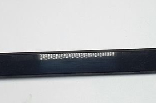 LISTWA SZYBY CZOŁOWEJ PRAWA MERCEDES GLK X204