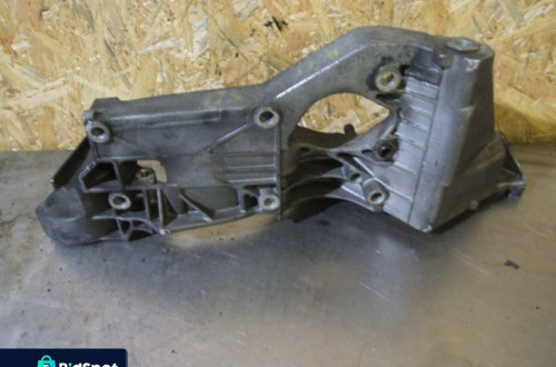 ŁAPA ALTERNATORA 038903143A 1.9 TDI VW SEAT AUDI