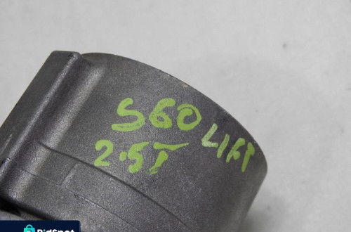 ROLKA NAPINACZ PASKA VOLVO S60 I 2.5 T