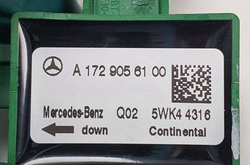 SENSOR UDERZENIOWY MERCEDES GLK X204 A1729056100