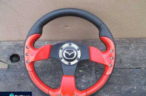 Kierownica sportowa MAZDA