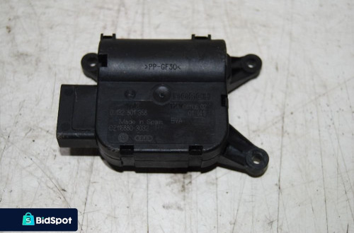 SILNICZEK NAGRZEWNICY 4F0820511 AUDI A6 C6 2.0
