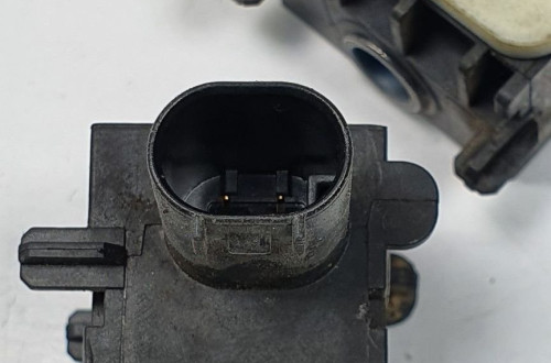 SENSOR UDERZENIOWY MERCEDES GL X164 0038202926