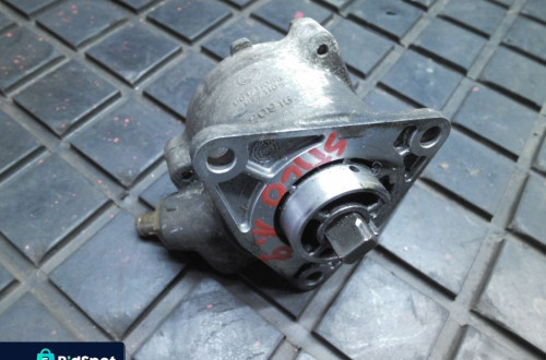 POMPA VACUM FIAT ALFA ROMEO 1.9 JTD 46771105  POSIADAM 4 SZTUKI O TAKIM OZNACZENIU
