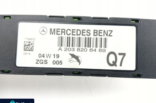 WZMACNIACZ ANTENY MERCEDES C W203 LIFT (2004-2007) A2038206489