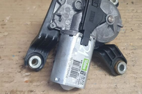 SILNICZEK WYCIERACZKI TYŁ OPEL ZAFIRA B nr 53025212