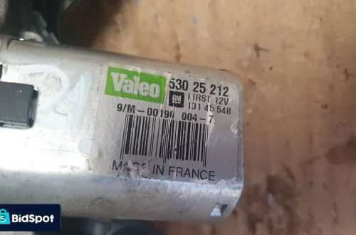 SILNICZEK WYCIERACZKI TYŁ OPEL ZAFIRA B nr 53025212