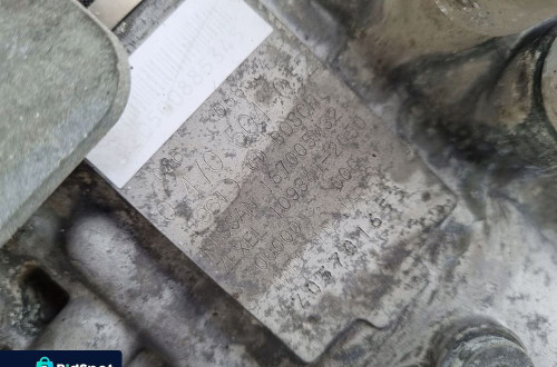 SILNIK Nissan Almera N16 2.2 DI 110KM pali YD22