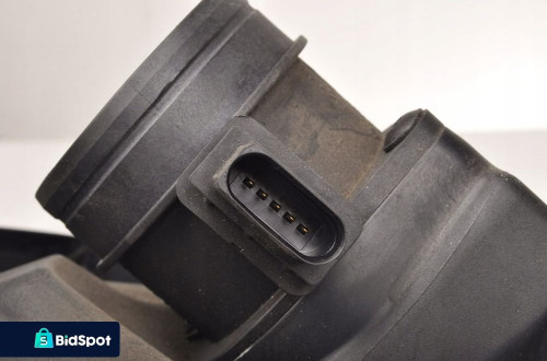 AUDI A4 B8 OBUDOWA FILTRA POWIETRZA 8K0133837T