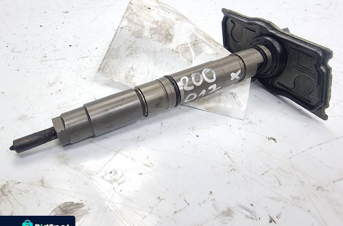 WTRYSKIWACZ VOLKSWAGEN PHAETON II LIFT NIE LONG 059130277AN