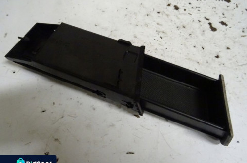 SCHOWEK NA KARTY MERCEDES E W211 A2116801952