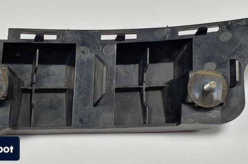 ŚLIZG ZDERZAKA LEWY TYŁ MERCEDES W204 A2048800503