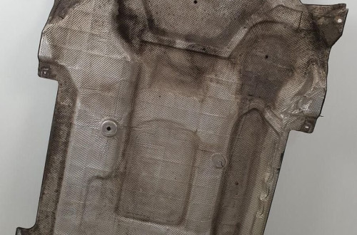 PŁYTA OSŁONA POD SILNIK MERCEDES W204 A2045203323