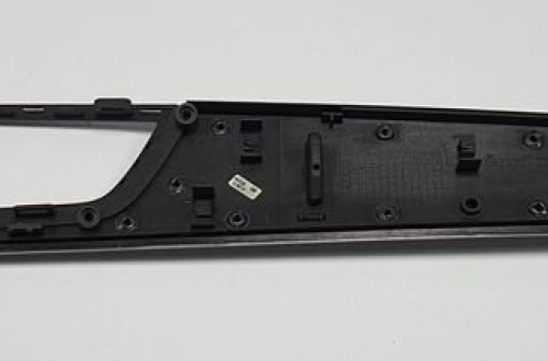 LISTWA KONSOLI KRATEK NAWIEWU MERCEDES W204